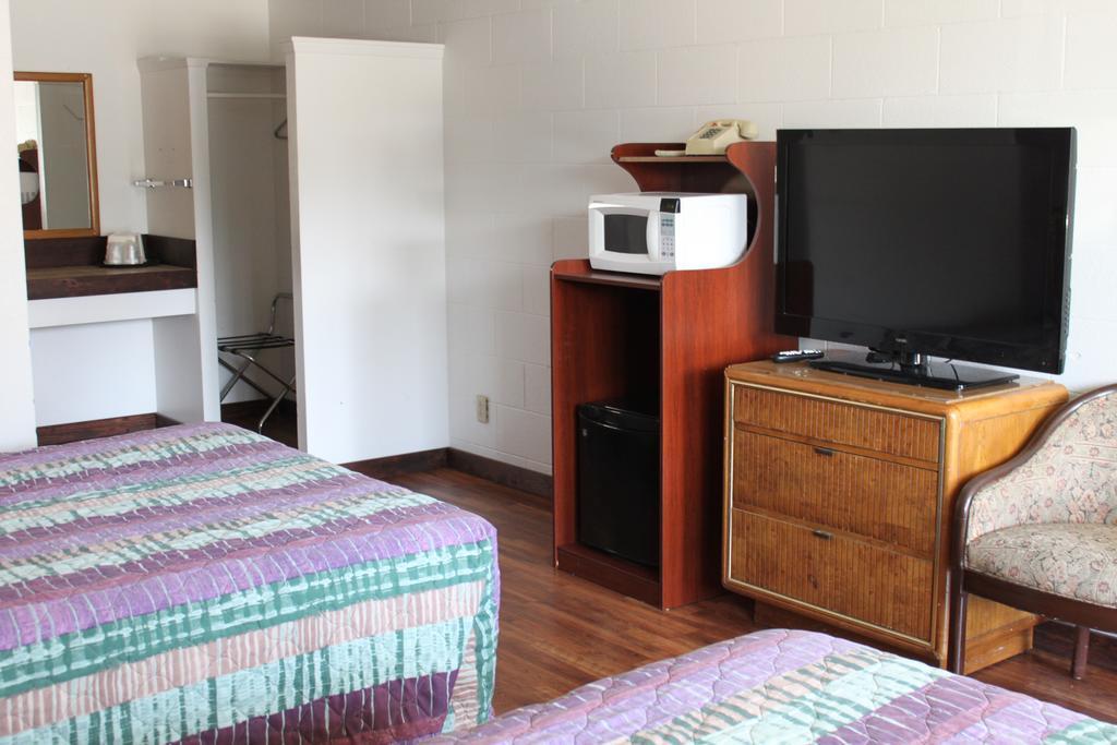 Motel 101 โกลด์บีช ภายนอก รูปภาพ